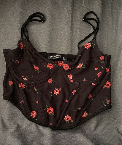 Stradivarius çiçekli korse