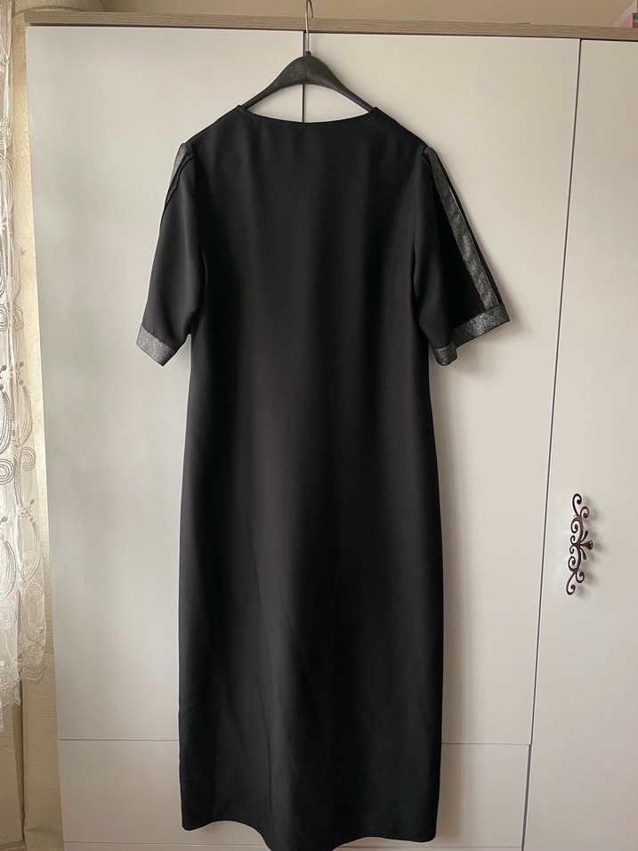 Düğmeli Siyah Uzun Kadın Hırka - Görsel 3