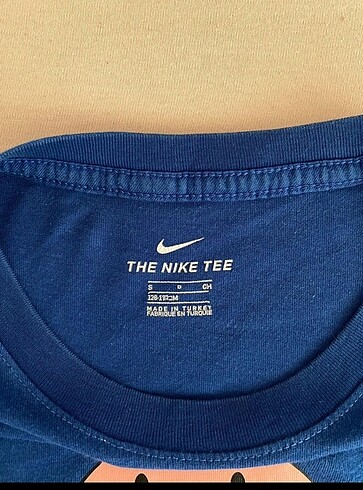 s Beden Nike tişört