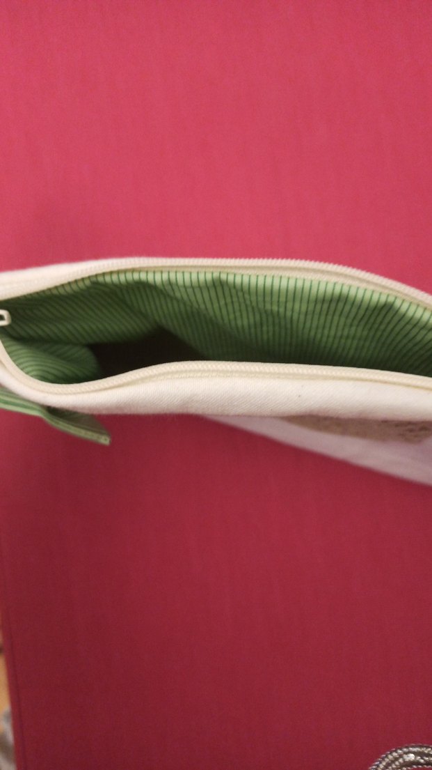 Nakışlı Fiyonk Detaylı Beyaz Bohem Çanta - Görsel 3