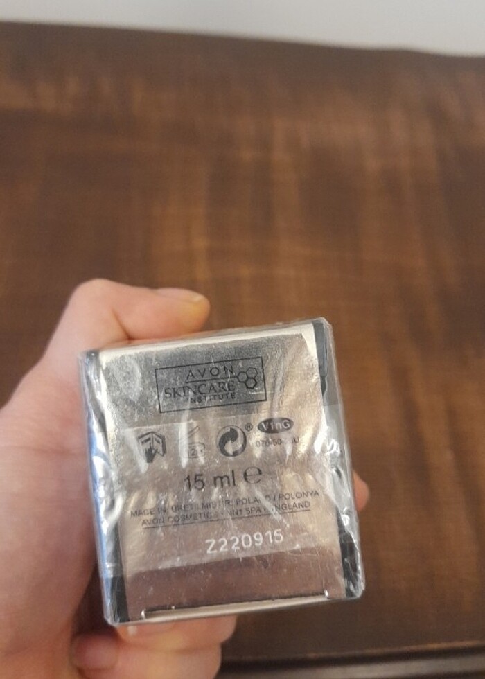 Avon Göz Kremi - Görsel 3