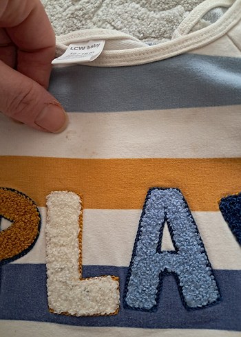 Çizgili ve Nakışlı Bebek Tulum - Görsel 3