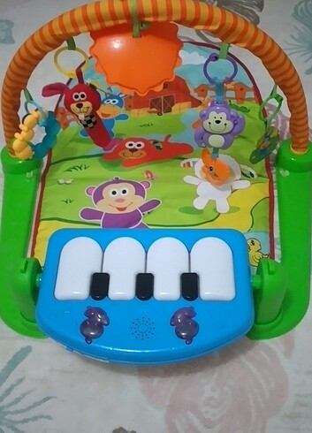 Fisher Price Piyanolu oyun halisi