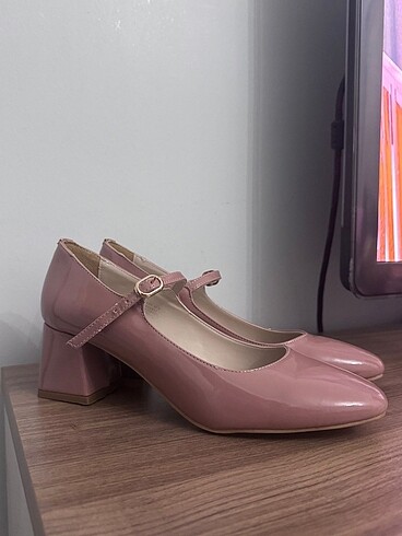 Vintage Pembe Ayakkabı Butigo Marka Sıfır
