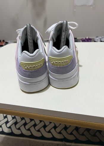 38 Beden beyaz Renk Pastel Renkli Bağcıklı Kadın Spor Ayakkabı Lacoste 38