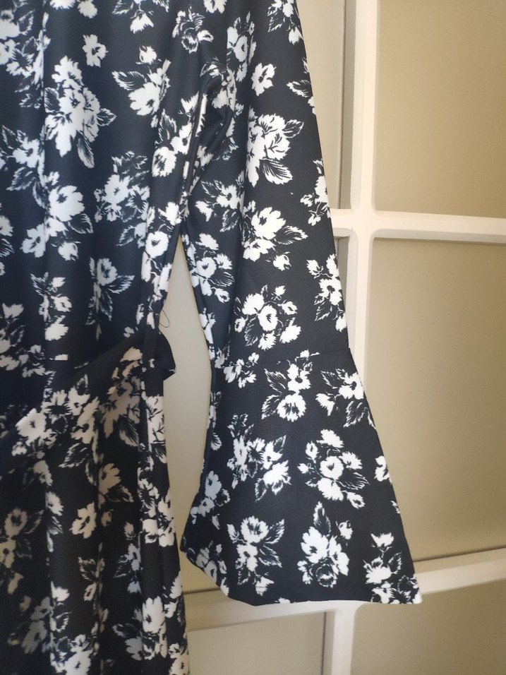 Diger Bohem Uzun Kollu Beyaz Çiçekli Elbise - Görsel 2