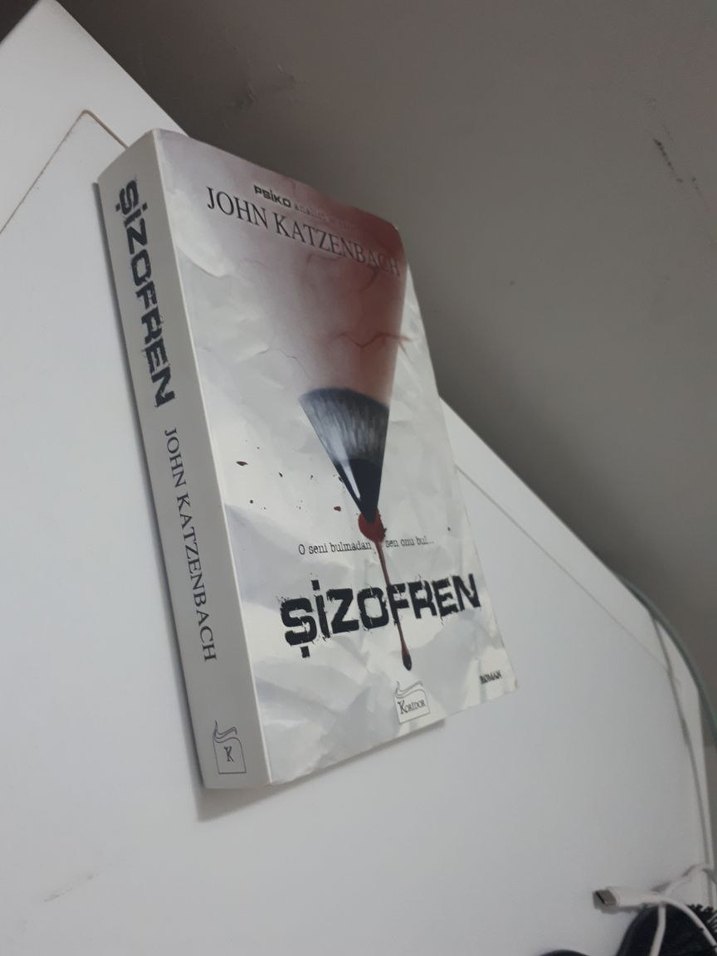 John Katzenbach - Şizofren Roman - Görsel 2