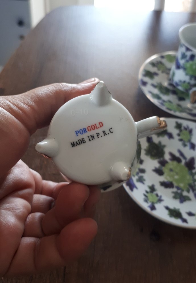 Çiçek Desenli 6'lı Kahve Fincan ve Tabağı Seti - Görsel 3