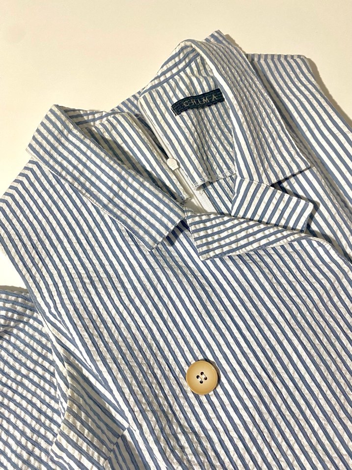 Mavi beyaz çizgili kemer detaylı ara boy tulum. - Görsel 3