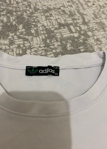Erkek Beyaz Adidas Kısa Kollu Pamuklu Tişört - Görsel 3