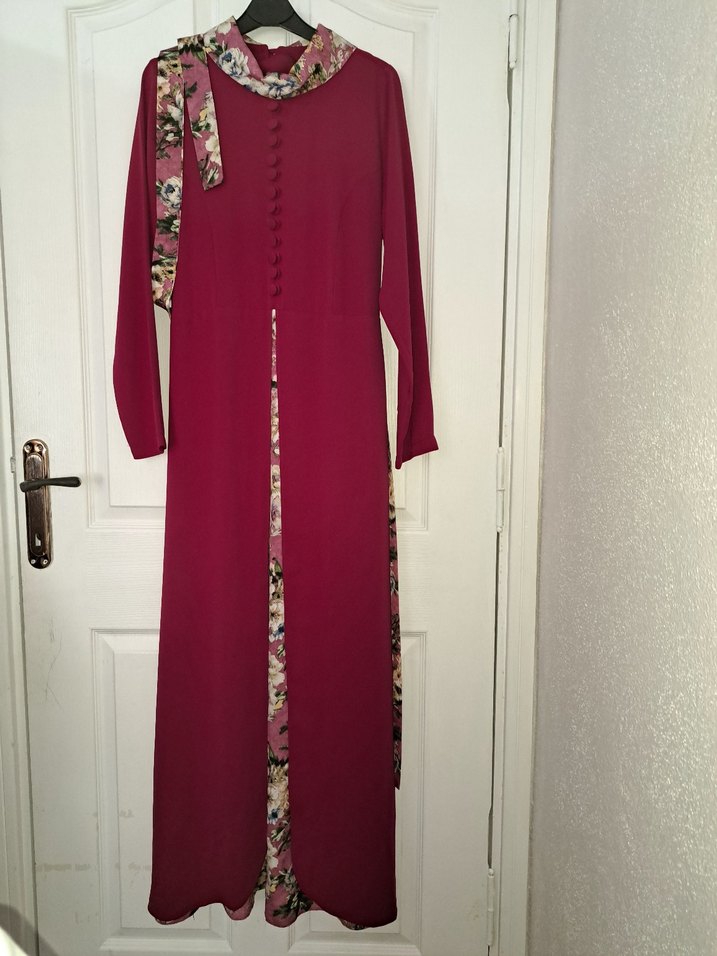 Düğmeli Mürdüm Uzun Elbise - Görsel 3