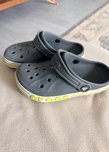 Crocs 16