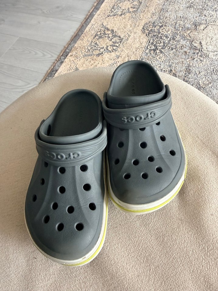 Gri çocuk Crocs  C 12 Terlikler Velcro Bantlı - Görsel 4