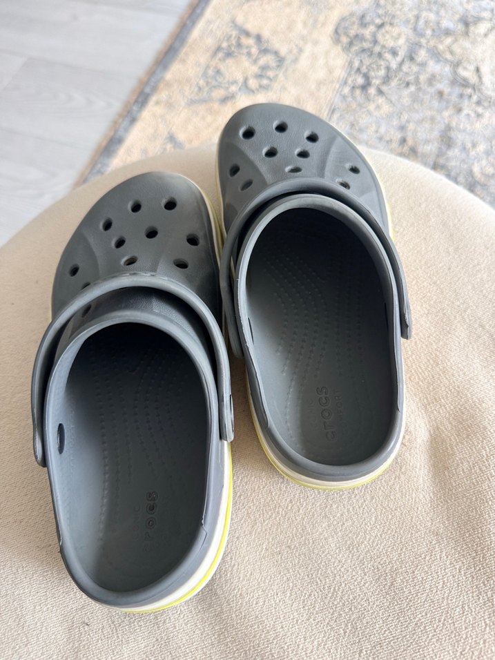 Gri çocuk Crocs  C 12 Terlikler Velcro Bantlı - Görsel 3