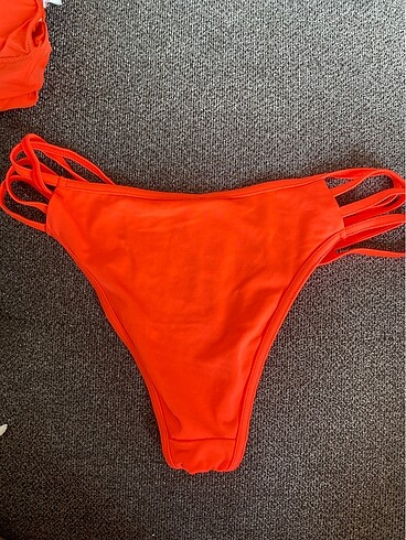 Penti Penti bikini