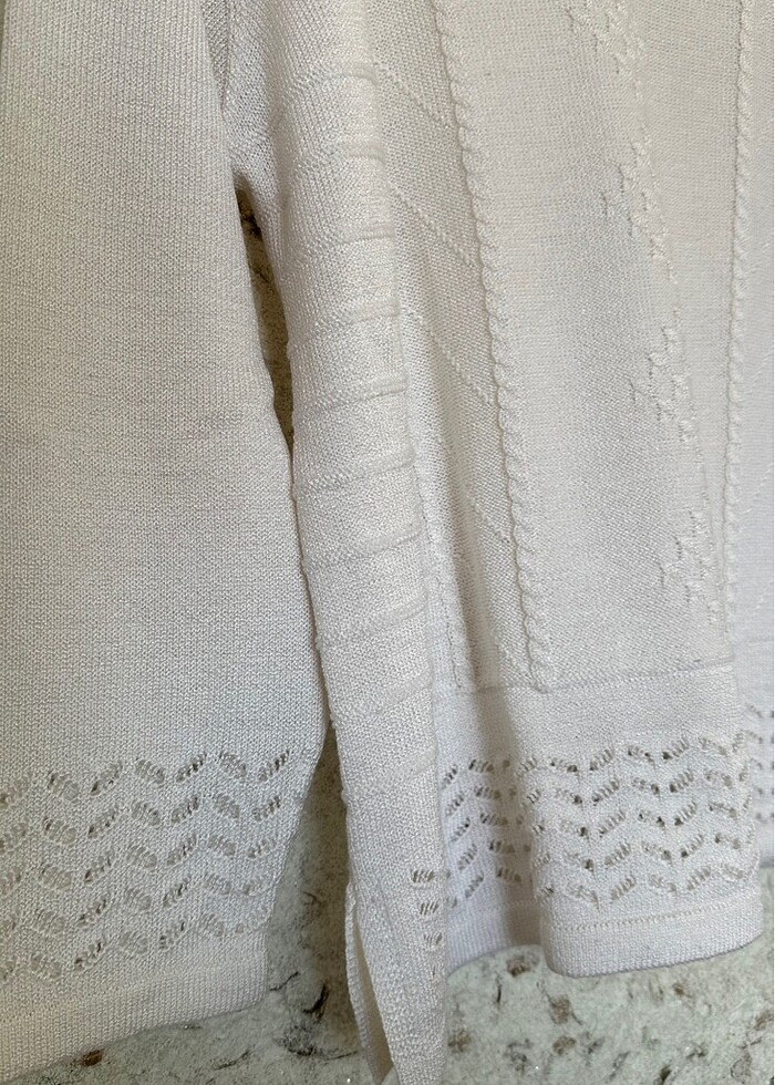 Beyaz Renk Triko Kazak - Görsel 2