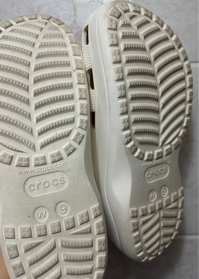 Orijinal Beyaz Crocs Kalın Taban Terlik - Görsel 4