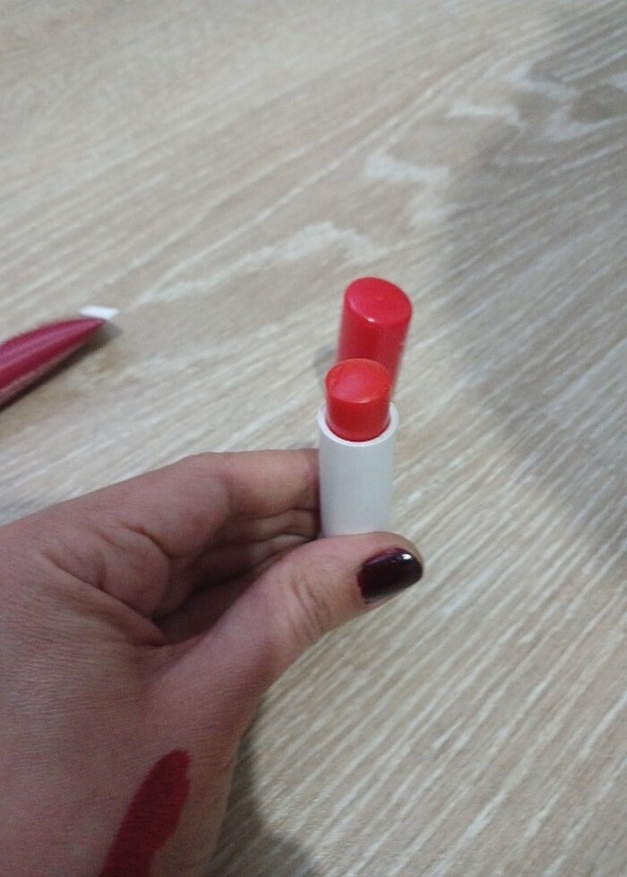 Nivea dudak nemlendirici - Görsel 3