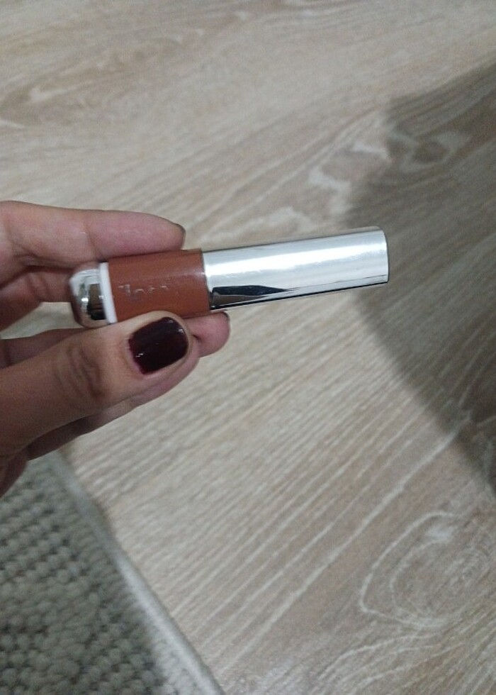 Flormar parlak nemlendirici ruj - Görsel 2