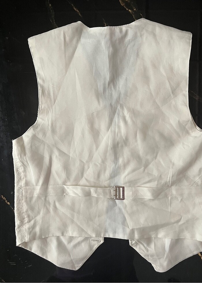 Beyaz Yelek - Görsel 2