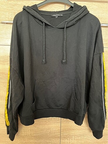 lcw siyah sweatshirt