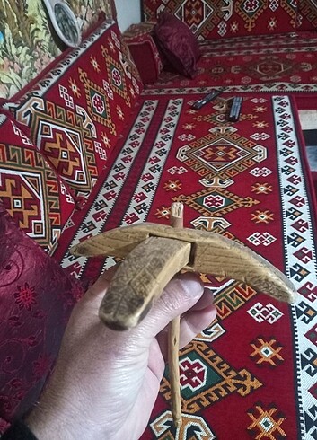 Çok eskilerden yün eğirmen kirmen - Görsel 3