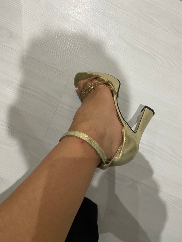 Gold Renkli Abiye Ayakkabı - Görsel 2