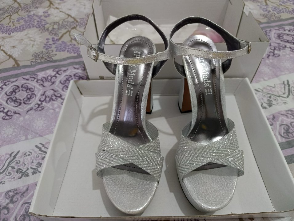 Gri Yılan Desenli Platform Topuklu Kadın Ayakkabı - Görsel 5