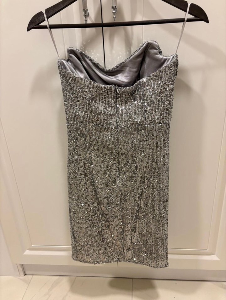 Gri Parlak Mini Abiye Elbise - Görsel 2