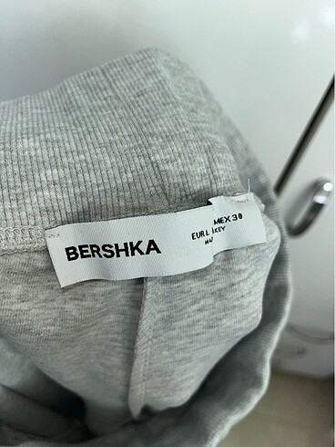 l Beden Bershka İspanyol paça pantolon beli fitilli