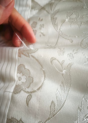 Beyaz Yatak Örtüsü - Görsel 5