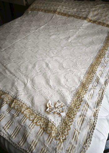 krem gold yatak Örtüsü pike - Görsel 7