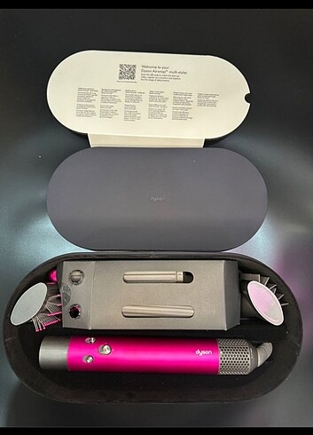 DYSON