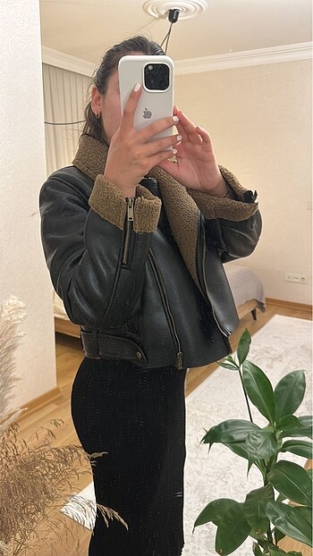 Zara Zara Mont