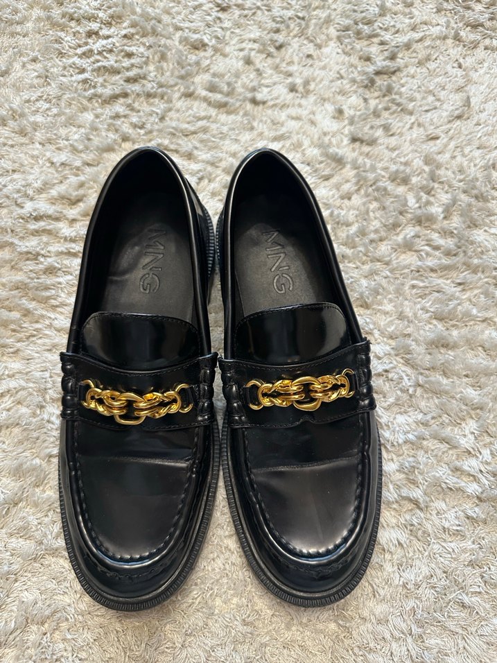 Mango Altın Tokalı Siyah Deri Kadın Loafer - Görsel 5