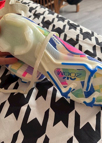 Erkek Çok Renkli Bağcıklı Street Wear Futbol Ayakkabısı orijinal - Görsel 3