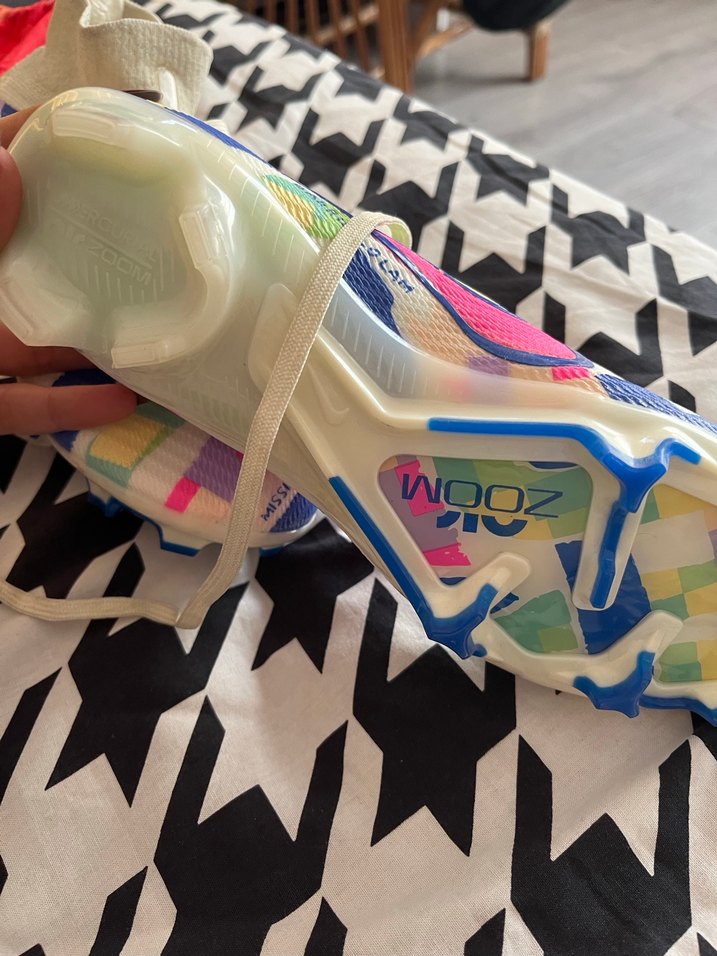 Erkek Çok Renkli Bağcıklı Street Wear Futbol Ayakkabısı orijinal - Görsel 3