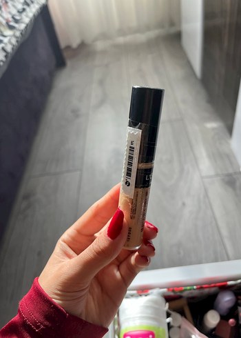 L'Oréal İnfaillible Kapatıcı - 27 no - Görsel 2