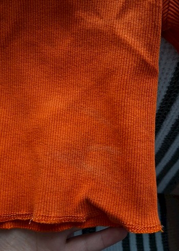 Beyaz ve turuncu Kısa Kollu Crop Top - Görsel 6