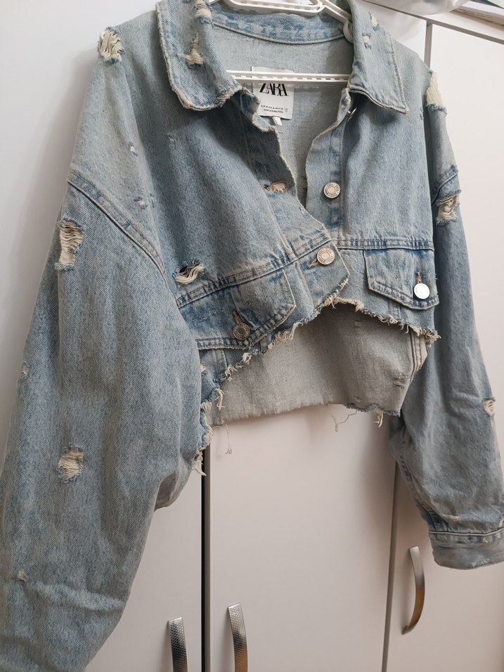 Kadın Mavi Yırtık Denim Ceket - Görsel 2