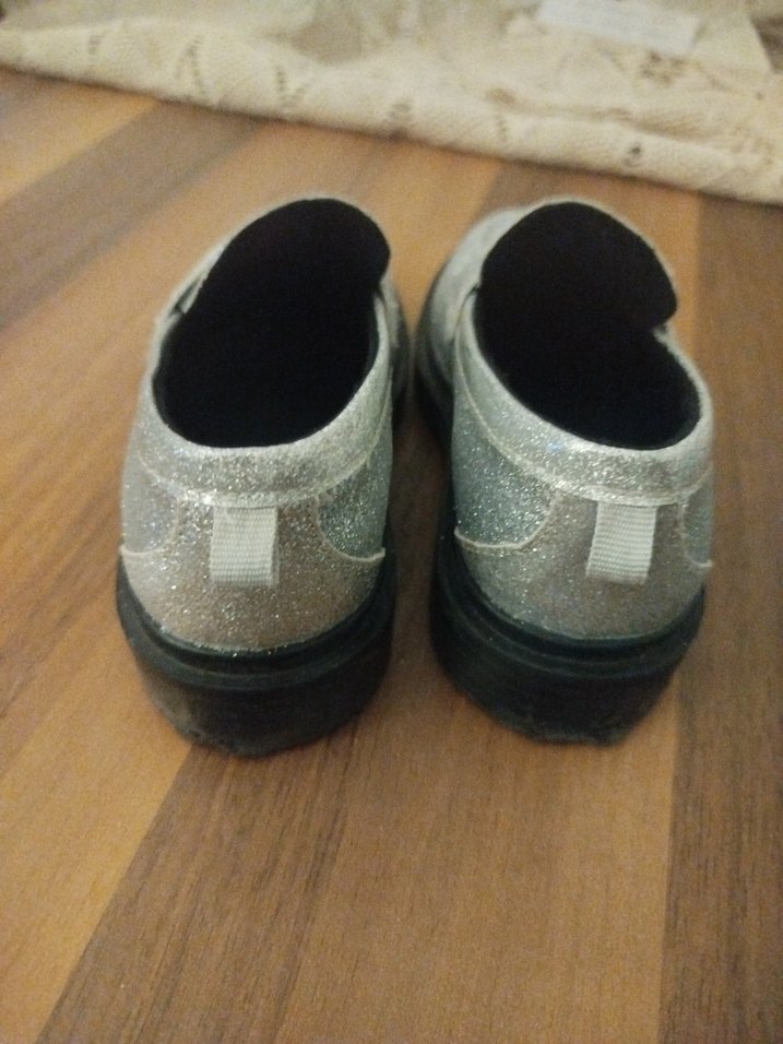 Parlak Gri Kız Çocuk Loafer Ayakkabı h&m 27 numara - Görsel 2