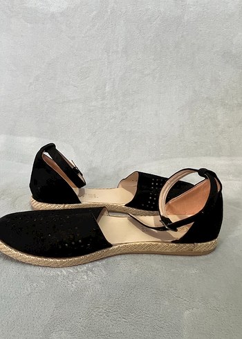 Siyah Süet Dolgu Topuklu Kadın Sandalet - Görsel 2