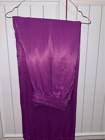 Bershka saten pantolon