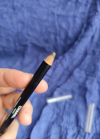 Chanel kaş kalemi fırçalı - Görsel 5