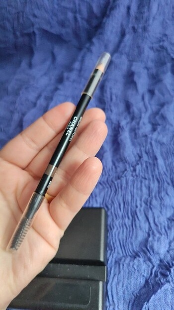 Chanel kaş kalemi fırçalı - Görsel 8