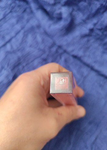 Beden Tom Ford 03 Sahara Pink lip gloss
