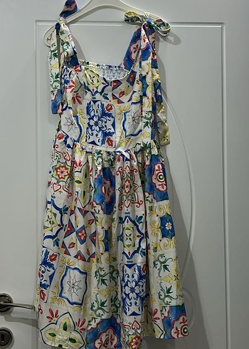 Renkli mermer desen Elbise Omuz bağlama Detaylı - Görsel 4