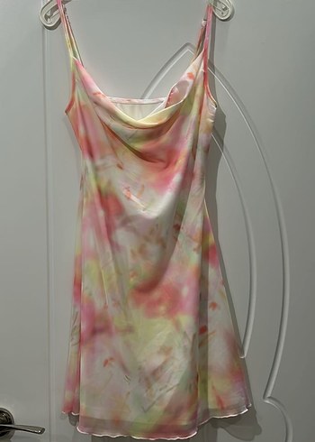 Pastel Renkli Drapeli mini Askılı Elbise - Görsel 4