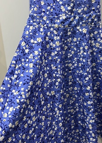 Mavi Çiçekli Midi Strappy Elbise - Görsel 3