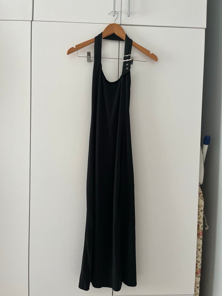 Siyah Uzun Askılı Kemerli Elbise - Görsel 3